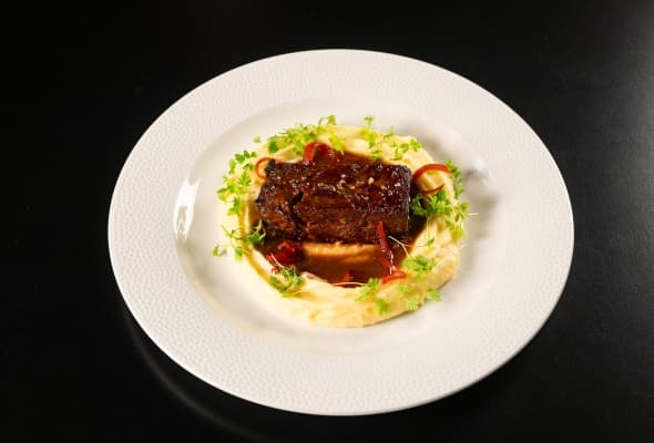 Żebro wołowe presse