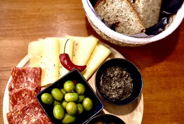 Heiliger kleiner Tapas-Teller