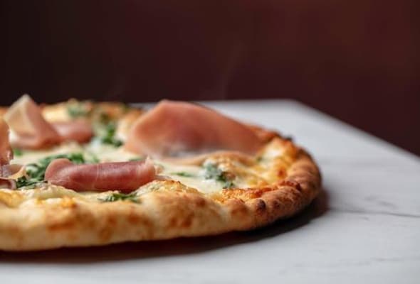 27. PIZZA GYROS 32 cm.