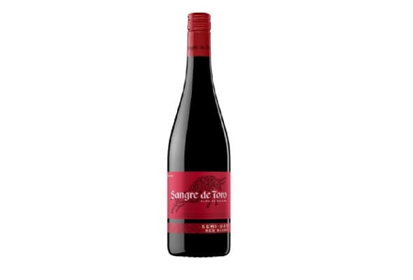 Sangre de Toro Medium-Dry red