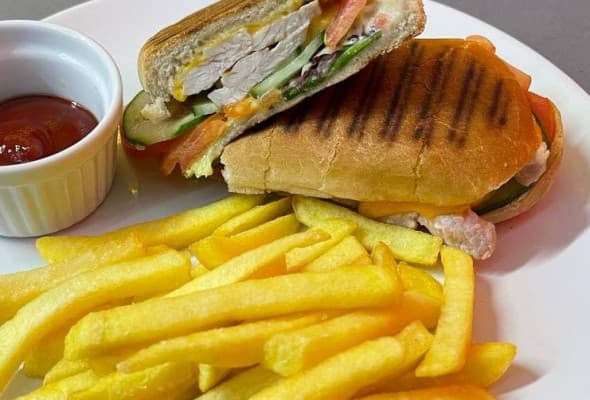 Сендвіч з індичкою