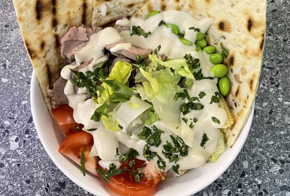 Боул зі свининою у соусі Цезар