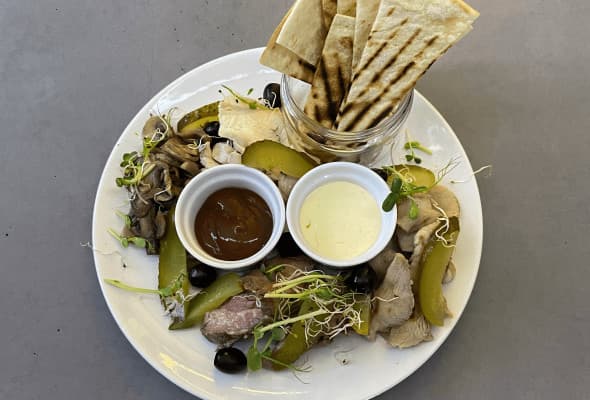 М'ясна тарілка